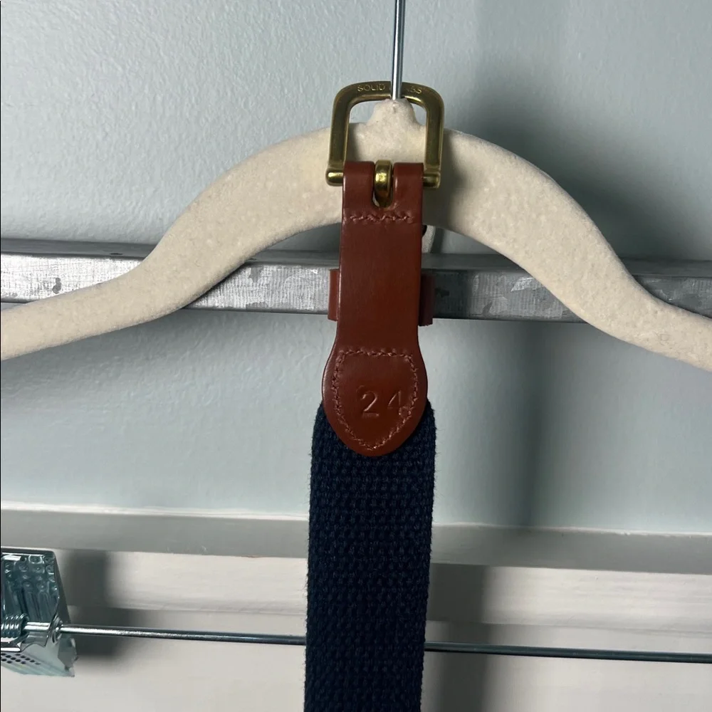 Boys belt sharks size 24 blue